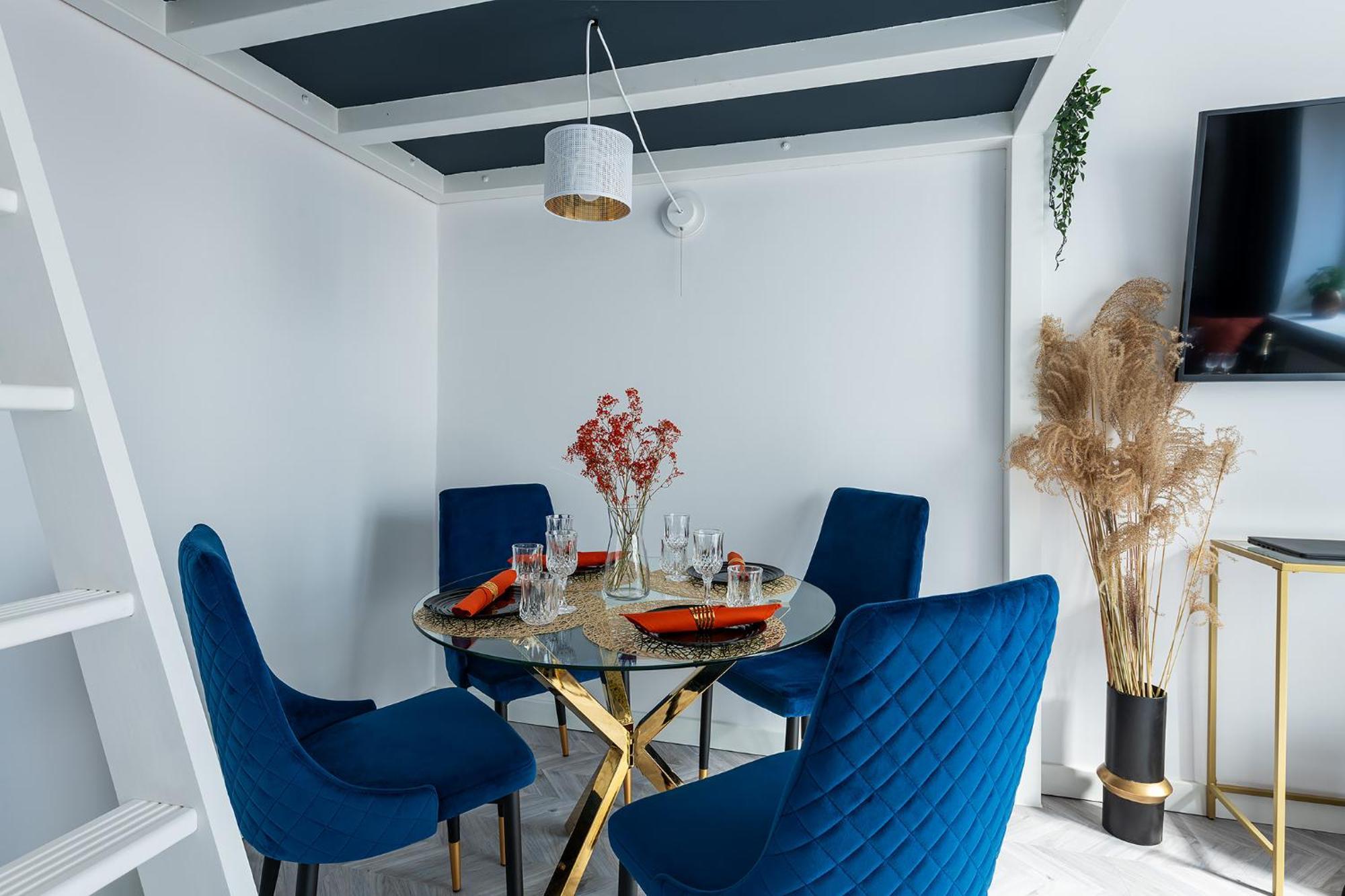 Stylish In The Center By Renters Warszawa