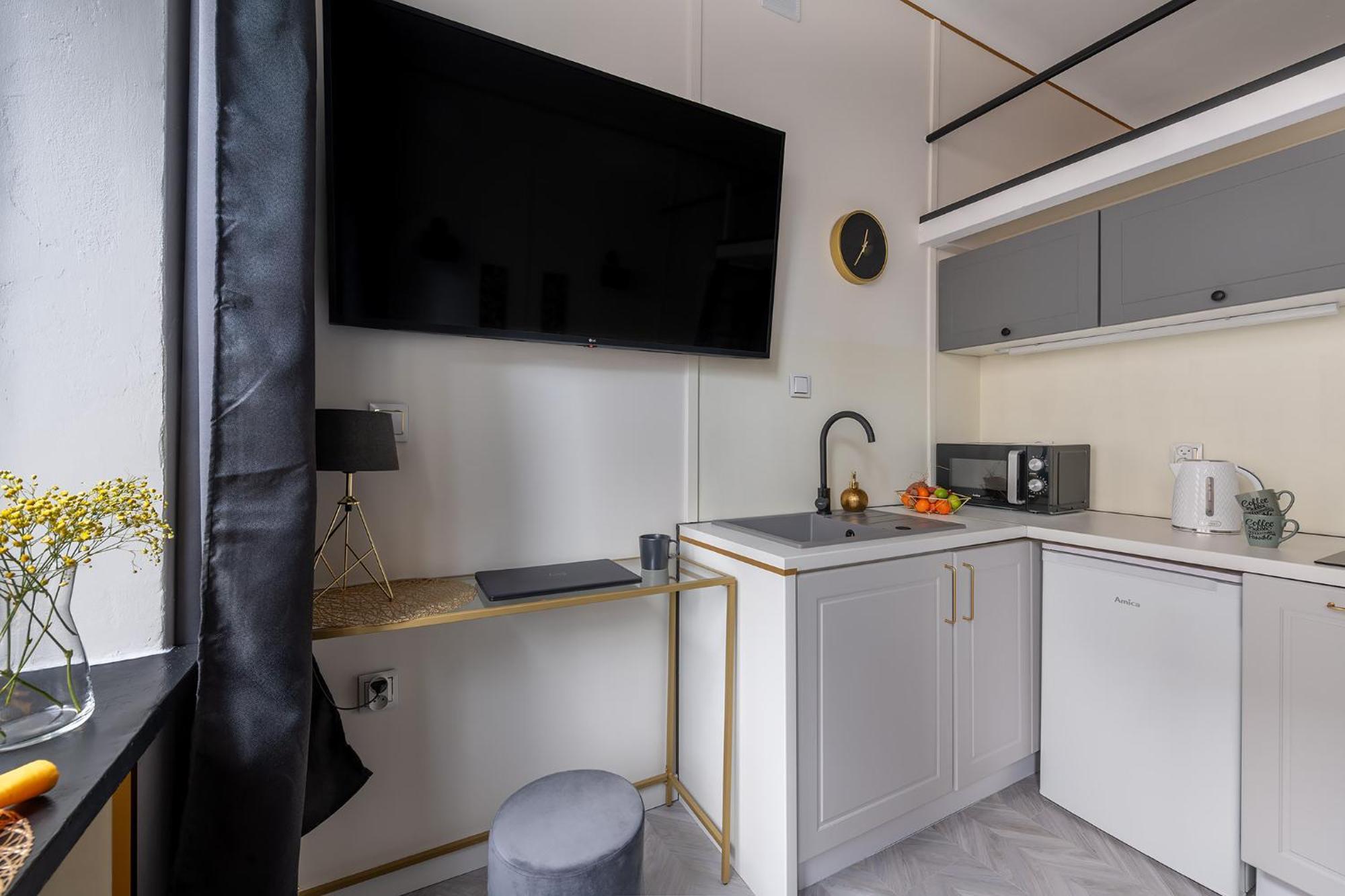 Apartament Stylish In The Center By Renters Warszawa